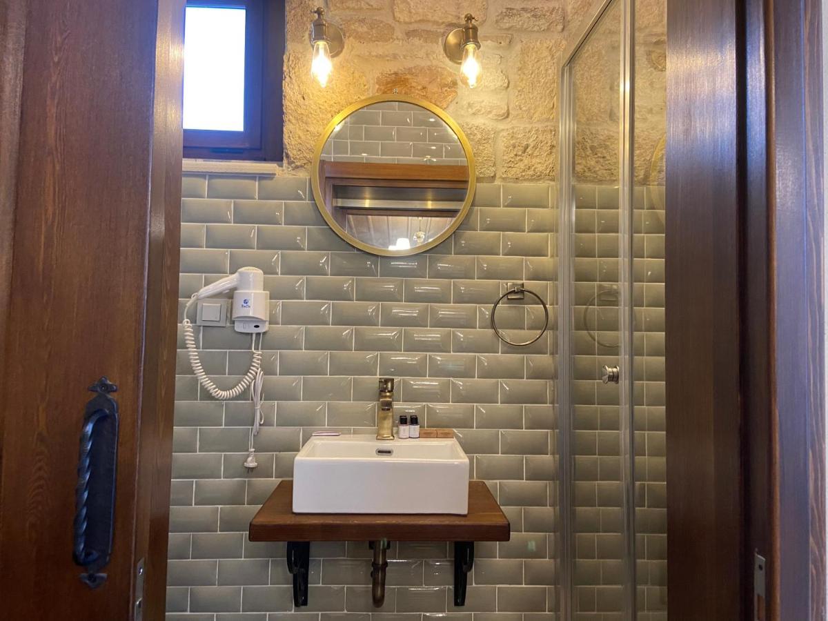 Dionysos 1789 Boutique Hotel فوكا المظهر الخارجي الصورة