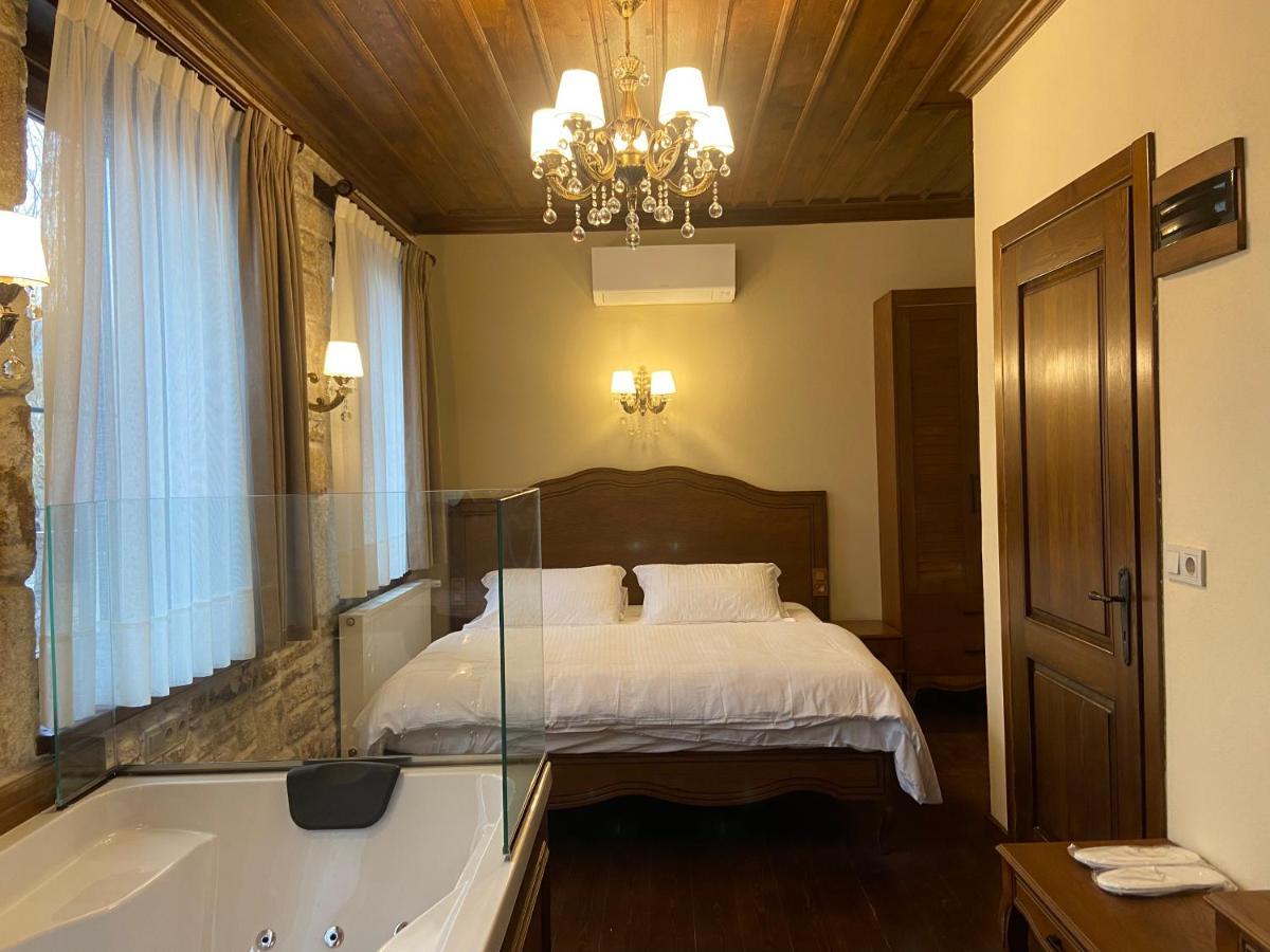 Dionysos 1789 Boutique Hotel فوكا المظهر الخارجي الصورة