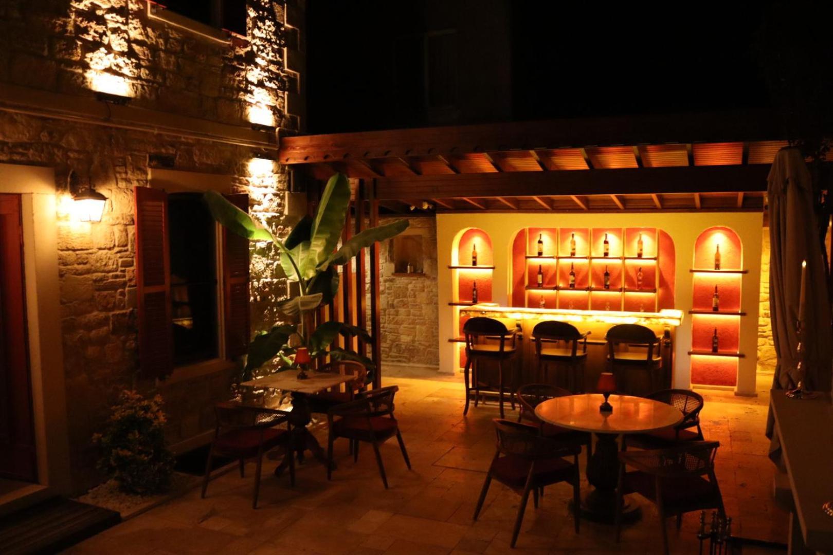Dionysos 1789 Boutique Hotel فوكا المظهر الخارجي الصورة