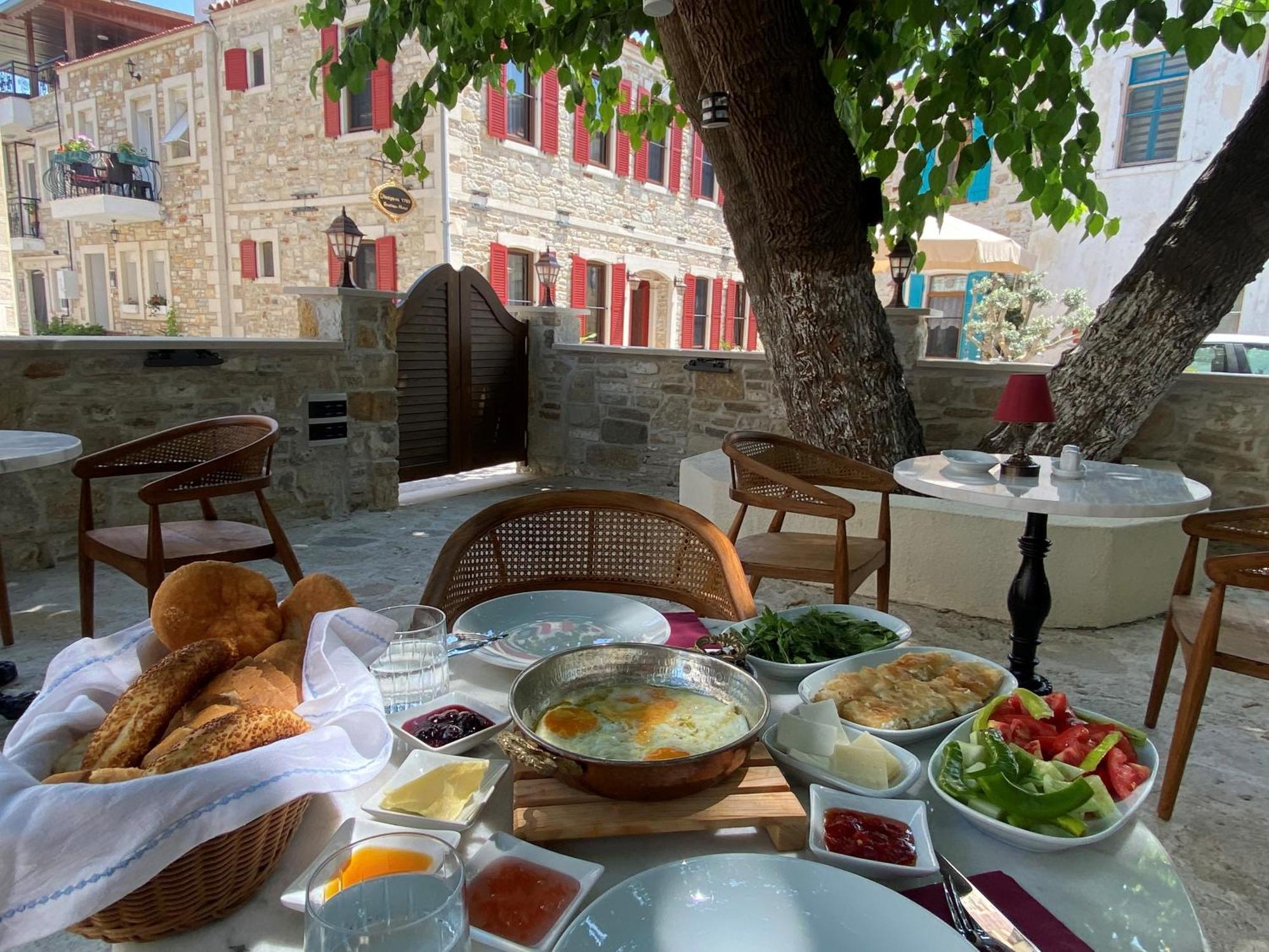 Dionysos 1789 Boutique Hotel فوكا المظهر الخارجي الصورة